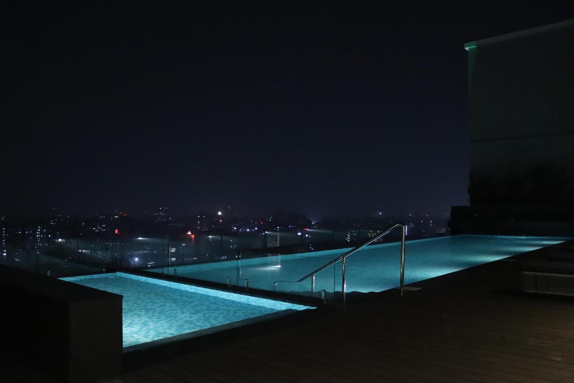 Four Points By Sheraton Nashik Εξωτερικό φωτογραφία