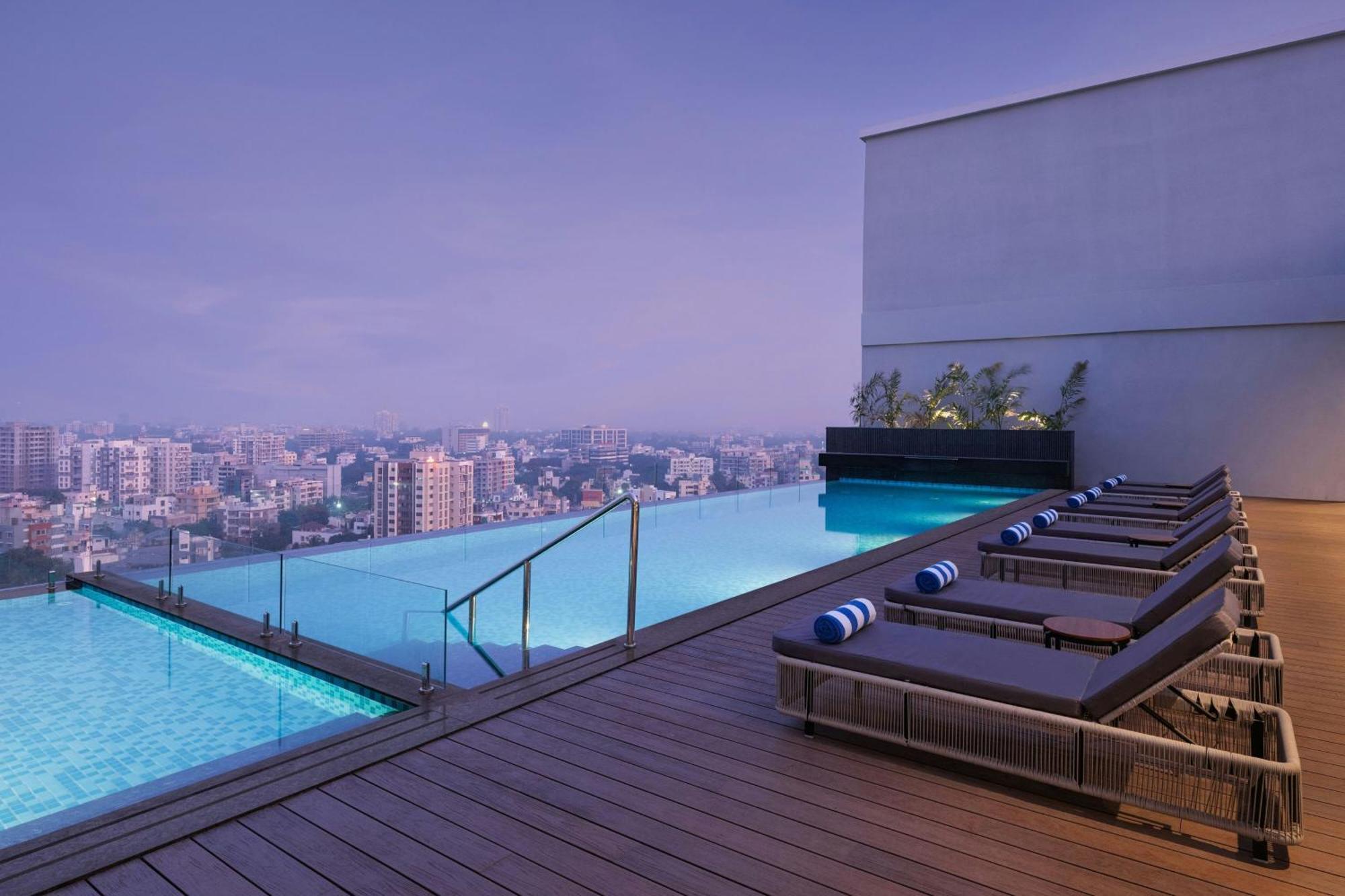 Four Points By Sheraton Nashik Εξωτερικό φωτογραφία
